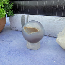 Load image into Gallery viewer, Druzy Agate Sphere "I"