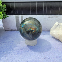 Load image into Gallery viewer, Labradorite Sphere "A"