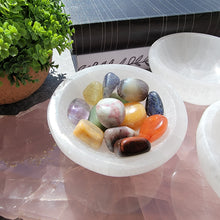 Load image into Gallery viewer, Round Selenite Bowl - Small