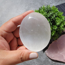 Load image into Gallery viewer, Flower of Life Selenite Palm Stones