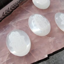 Load image into Gallery viewer, Hamsa Selenite Palm Stones