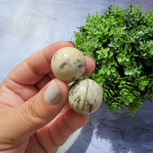 Load image into Gallery viewer, Zebradorite Mini Spheres