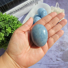 Load image into Gallery viewer, Blue Calcite Palm Stones
