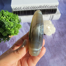 Load image into Gallery viewer, Agate Freeform "A"