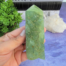 Load image into Gallery viewer, Prehnite Tower "S"