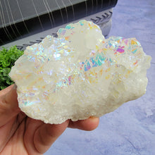 Load image into Gallery viewer, Aura Quartz Cluster "F"