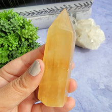 Load image into Gallery viewer, Honey Calcite Tower "E"