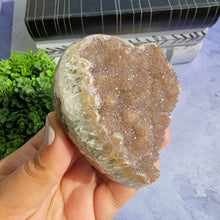 Load image into Gallery viewer, Amethyst Heart "B"