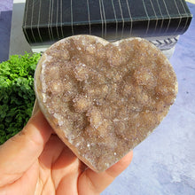 Load image into Gallery viewer, Amethyst Heart "B"