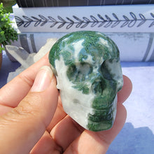 Load image into Gallery viewer, Moss Agate Skull "F"