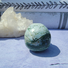 Load image into Gallery viewer, Moss Agate Skull "H"