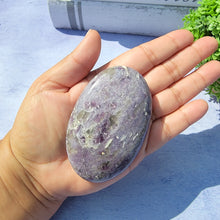 Load image into Gallery viewer, Lepidolite Palm Stone "D"