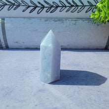 Load image into Gallery viewer, Blue Lace Agate Tower "L"