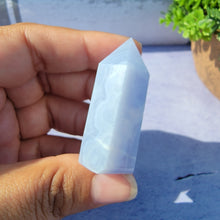 Load image into Gallery viewer, Blue Lace Agate Tower "L"