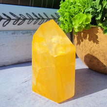 Load image into Gallery viewer, Golden Healer Tower "I"