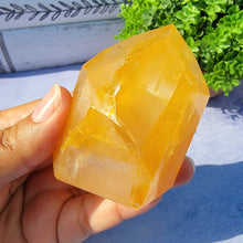 Load image into Gallery viewer, Golden Healer Tower "I"