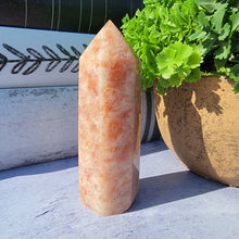 Load image into Gallery viewer, Sunstone Tower "O"