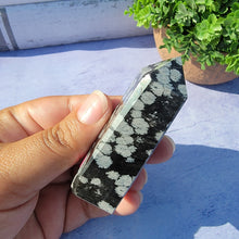 Load image into Gallery viewer, Snowflake Obsidian Tower "B"