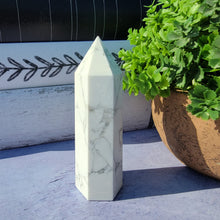 Load image into Gallery viewer, Howlite Tower "C"