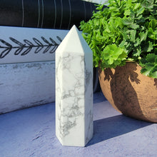 Load image into Gallery viewer, Howlite Tower "H"