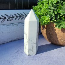 Load image into Gallery viewer, Howlite Tower "H"