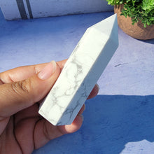 Load image into Gallery viewer, Howlite Tower "H"