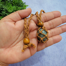 Load image into Gallery viewer, Brown Macramé Necklaces