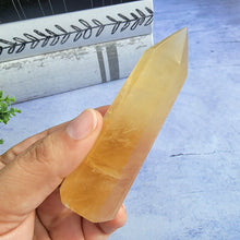 Load image into Gallery viewer, Honey Calcite Tower "N"