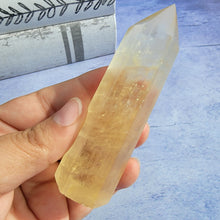 Load image into Gallery viewer, Honey Calcite Tower "J"