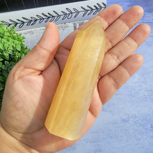 Load image into Gallery viewer, Honey Calcite Tower "M"
