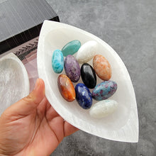 Load image into Gallery viewer, Marquise Selenite Bowl