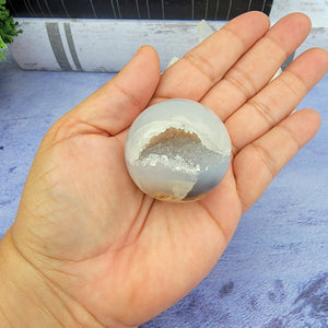 Druzy Agate Sphere "M"