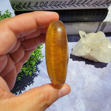 Load image into Gallery viewer, Yellow Fluorite Palm Stone &quot;E&quot;