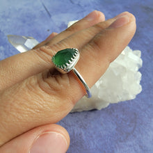 Load image into Gallery viewer, Serpentine Ring - Size 6 (ACG Ring Design)