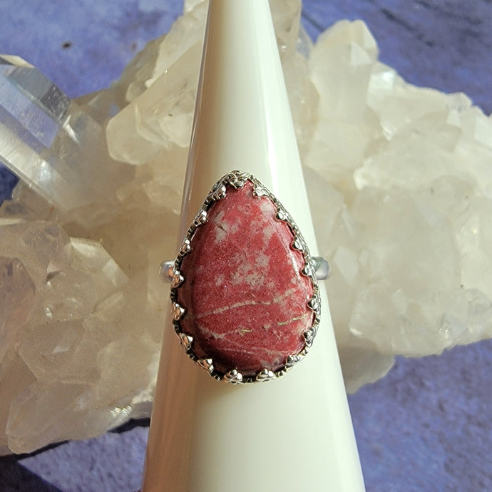 Thulite Ring - Size 7 (ACG Ring Design)