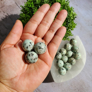 Kiwi Jasper Mini Spheres