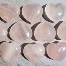 Load image into Gallery viewer, Rose Quartz Hearts