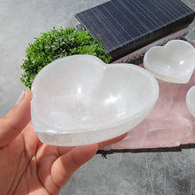 Load image into Gallery viewer, Heart Selenite Bowl - Small