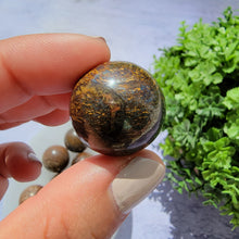 Load image into Gallery viewer, Bronzite Mini Spheres