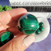 Load image into Gallery viewer, Malachite Mini Spheres