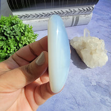 Load image into Gallery viewer, Blue Chalcedony Palm Stone &quot;G&quot;