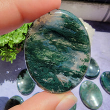 Load image into Gallery viewer, Moss Agate Worry Stones