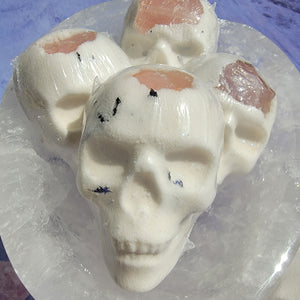 Skull Bath Bomb with Raw Rose Quartz