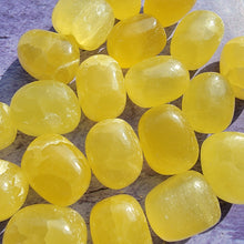 Load image into Gallery viewer, Lemon Calcite Tumbled Stones