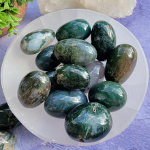 Load image into Gallery viewer, Moss Agate Tumbled Stones