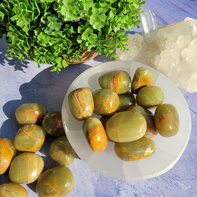 Green Onyx Tumbled Stones