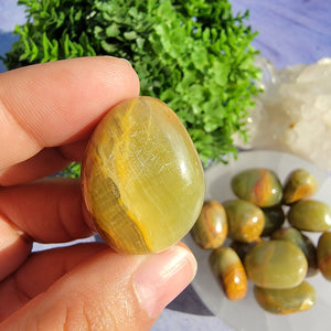 Green Onyx Tumbled Stones