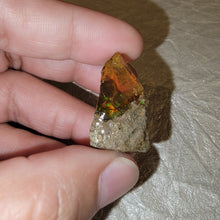 Load image into Gallery viewer, Ethiopian Opal &quot;DD&quot;