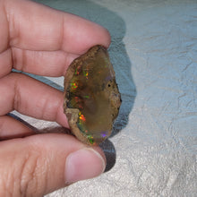 Load image into Gallery viewer, Ethiopian Opal &quot;GG&quot;